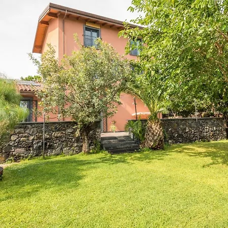 Villa Oliva Ecofriendly Aci Catena