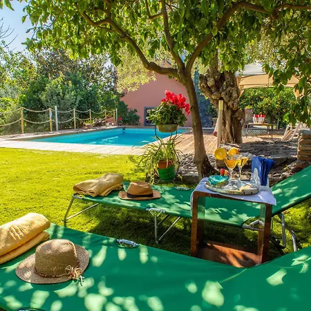 Oliva Ecofriendly Villa Aci Catena